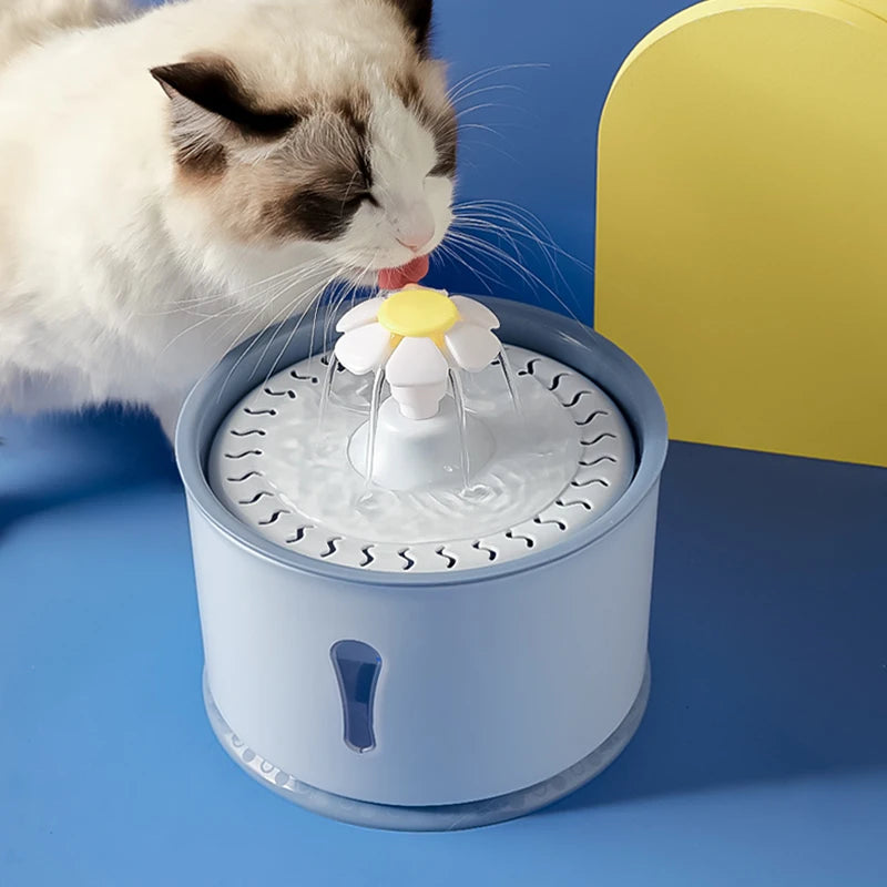 Cat Automatic Water Fountain  2.4L Water Dispenser Silent Drinking USB Charge