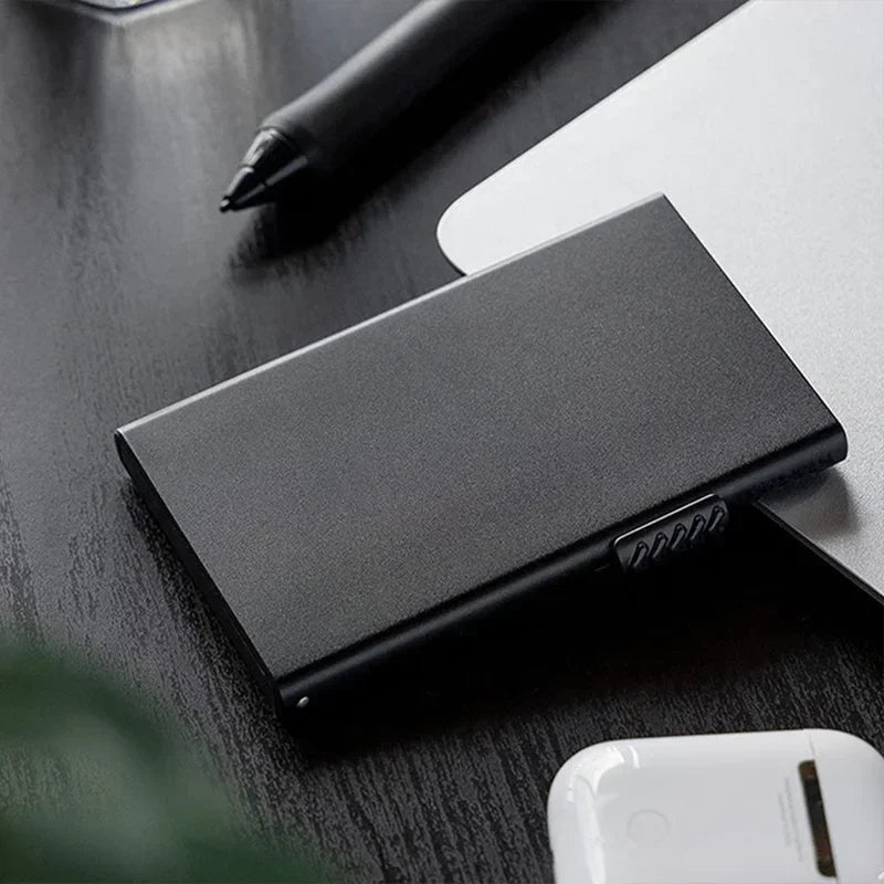 Power X Trade’s Smart Wallet Credit Card Holder